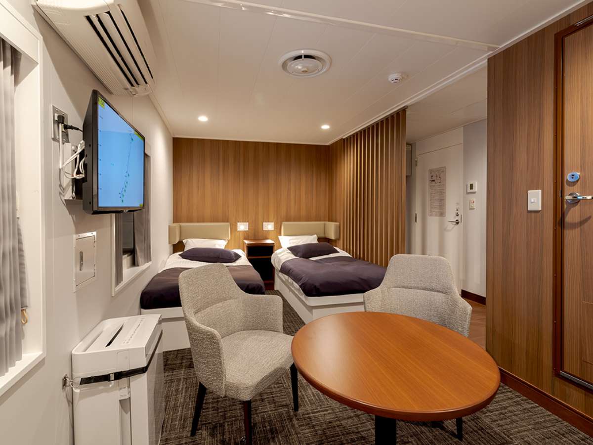 CrossFit athletes showcasing their strength